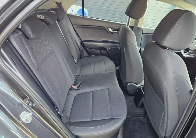 KIA Rio 1.2 Dream Team Edition