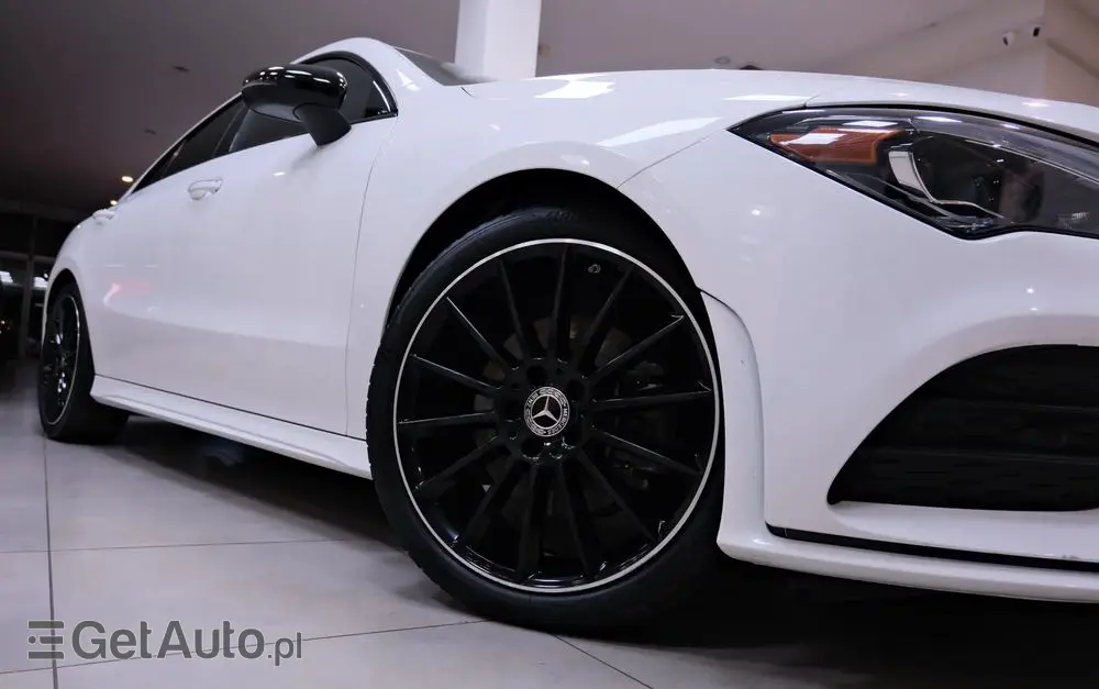 MERCEDES-BENZ CLA 250 7G-DCT AMG Line
