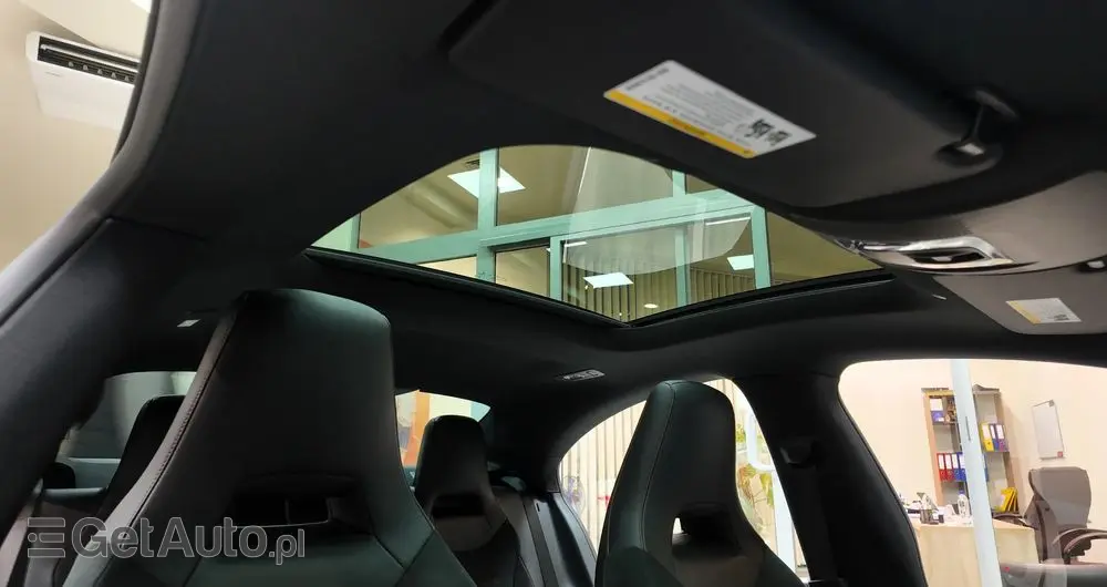 MERCEDES-BENZ CLA 250 7G-DCT AMG Line