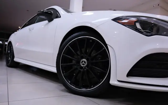 MERCEDES-BENZ CLA 250 7G-DCT AMG Line