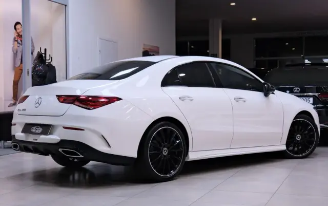 MERCEDES-BENZ CLA 250 7G-DCT AMG Line