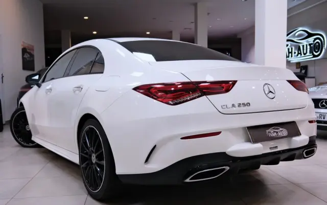 MERCEDES-BENZ CLA 250 7G-DCT AMG Line