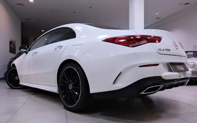 MERCEDES-BENZ CLA 250 7G-DCT AMG Line