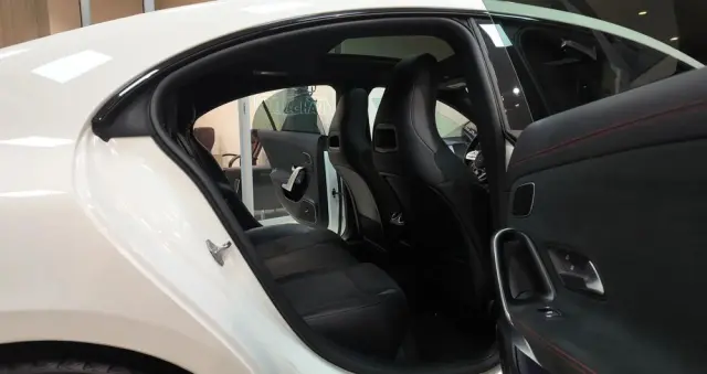 MERCEDES-BENZ CLA 250 7G-DCT AMG Line