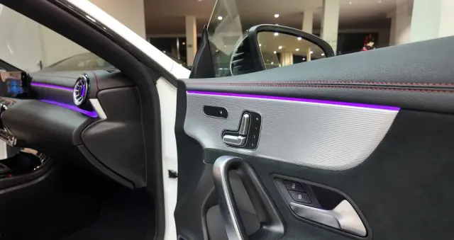 MERCEDES-BENZ CLA 250 7G-DCT AMG Line