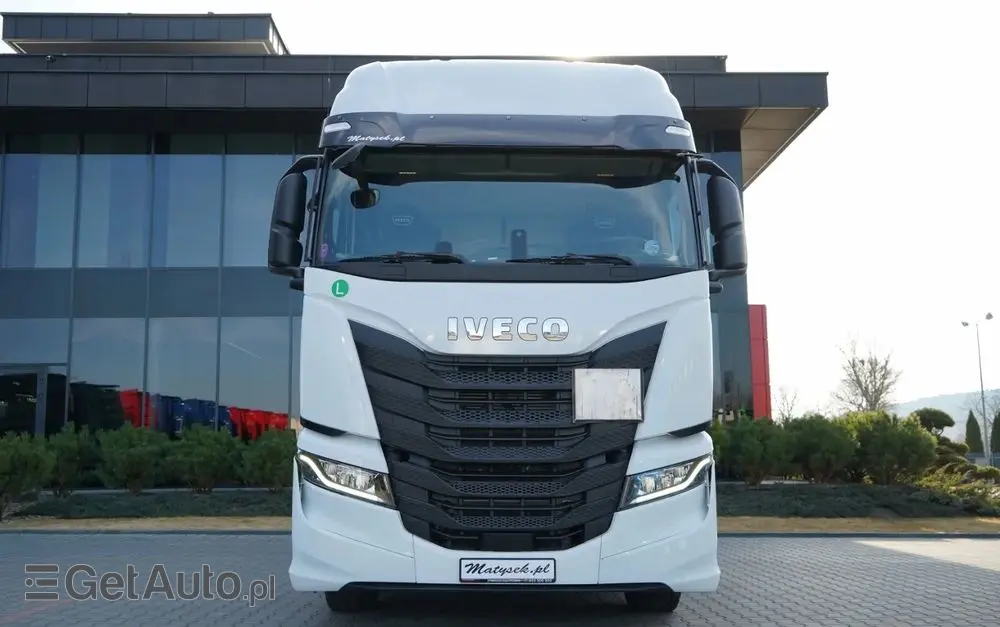 IVECO S-WAY / 490 / RETARDER / KLIMA POSTOJOWA 