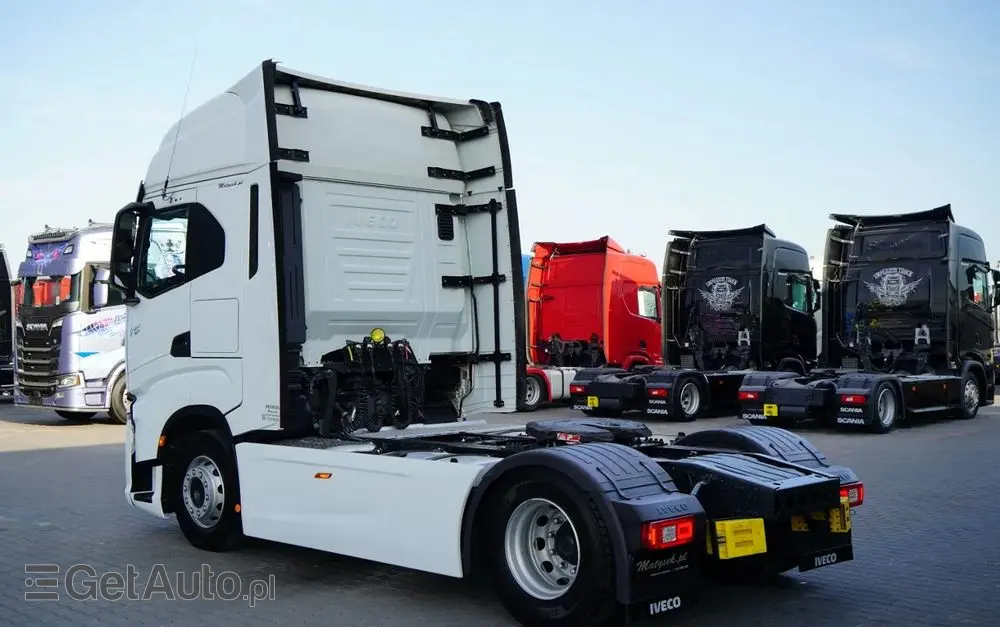 IVECO S-WAY / 490 / RETARDER / KLIMA POSTOJOWA 