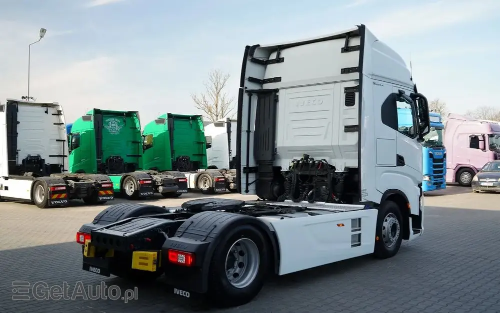 IVECO S-WAY / 490 / RETARDER / KLIMA POSTOJOWA 