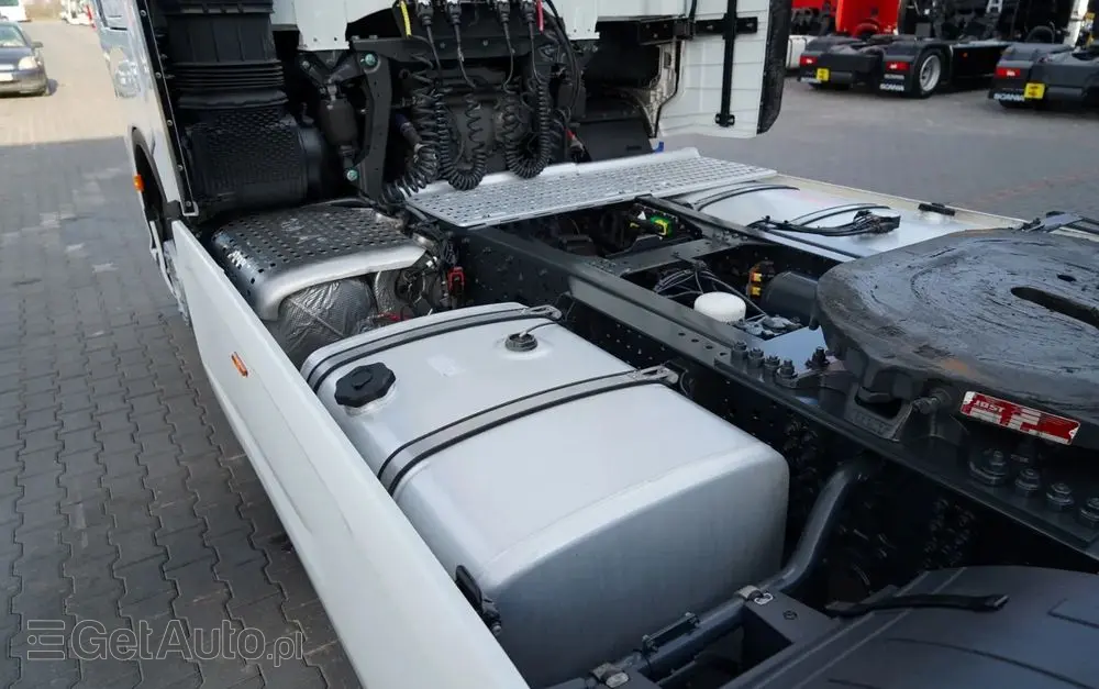 IVECO S-WAY / 490 / RETARDER / KLIMA POSTOJOWA 