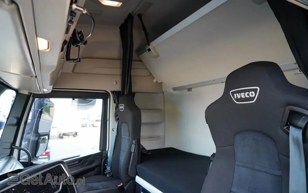 IVECO S-WAY / 490 / RETARDER / KLIMA POSTOJOWA 