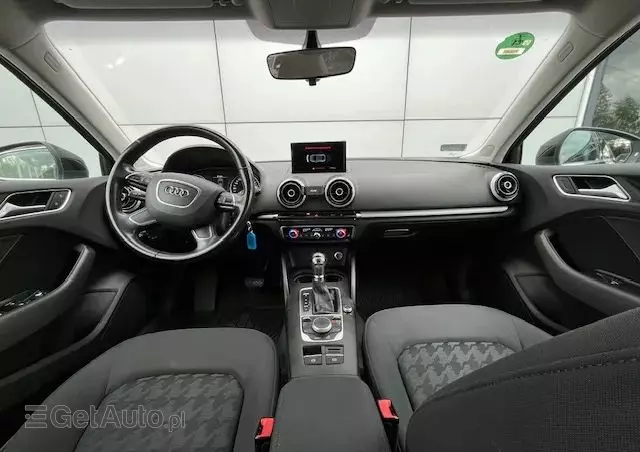 AUDI A3 1.4 TFSI Ambiente S tronic