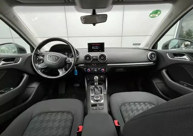 AUDI A3 1.4 TFSI Ambiente S tronic