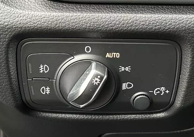 AUDI A3 1.4 TFSI Ambiente S tronic