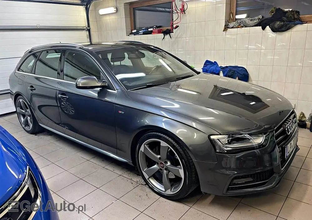 AUDI A4 Avant 2.0 TDI DPF clean diesel multitronic S line Sportpaket