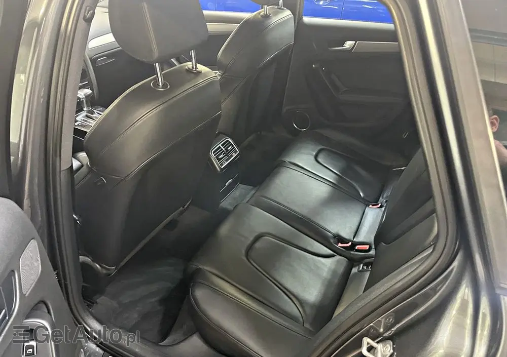 AUDI A4 Avant 2.0 TDI DPF clean diesel multitronic S line Sportpaket