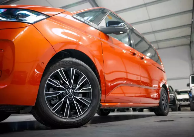 VOLKSWAGEN Multivan 1.4 TSI eHybrid PHEV L1 Life DSG