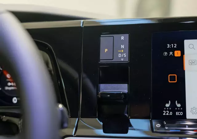 VOLKSWAGEN Multivan 1.4 TSI eHybrid PHEV L1 Life DSG