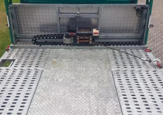 MERCEDES-BENZ ATEGO 1218 LAWETA POMOC DROGOWA AUTOLAWETA 4x2 ZAPADNIE 11 990 KG KLIMA NAJAZD 