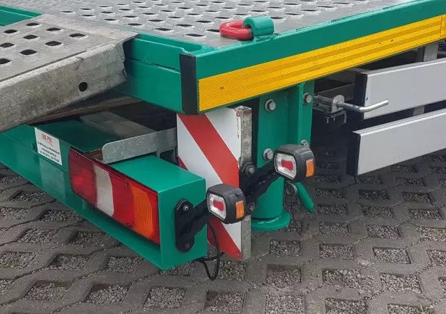 MERCEDES-BENZ ATEGO 1218 LAWETA POMOC DROGOWA AUTOLAWETA 4x2 ZAPADNIE 11 990 KG KLIMA NAJAZD 