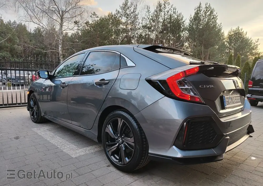 HONDA Civic 1.6 i-DTEC Executive Black Edition