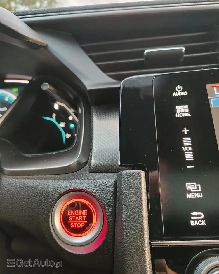 HONDA Civic 1.6 i-DTEC Executive Black Edition