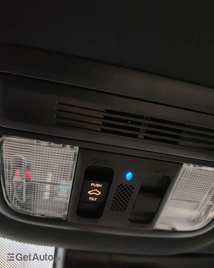 HONDA Civic 1.6 i-DTEC Executive Black Edition