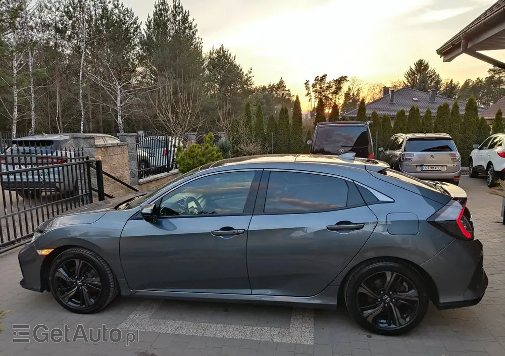 HONDA Civic 1.6 i-DTEC Executive Black Edition