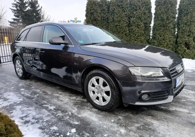 AUDI A4 Avant 