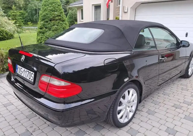 MERCEDES-BENZ CLK 