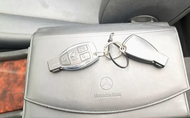 MERCEDES-BENZ CLK 