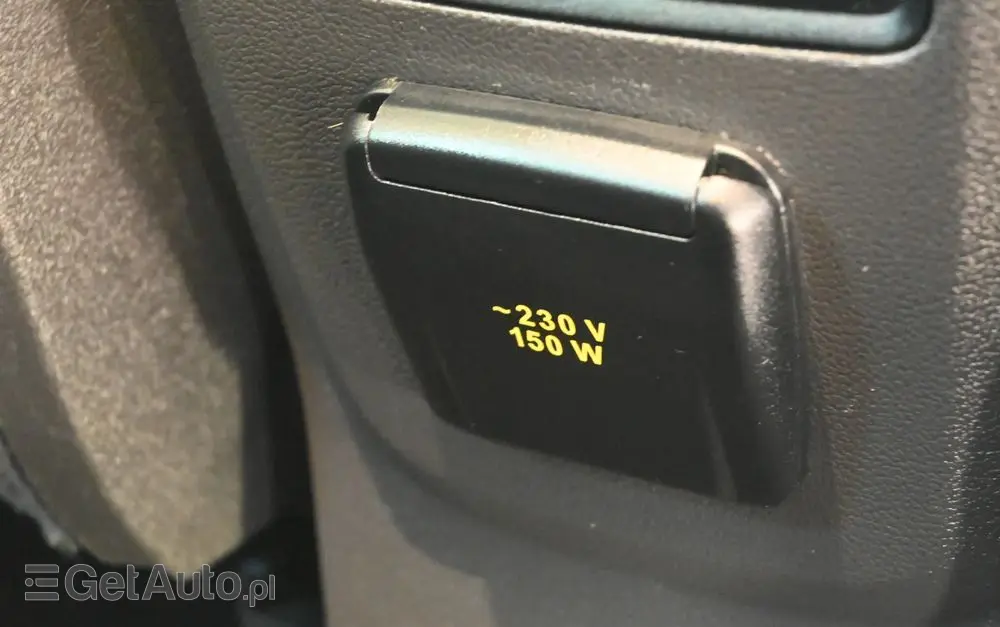 FORD Kuga 1.5 EcoBoost 2x4 Titanium