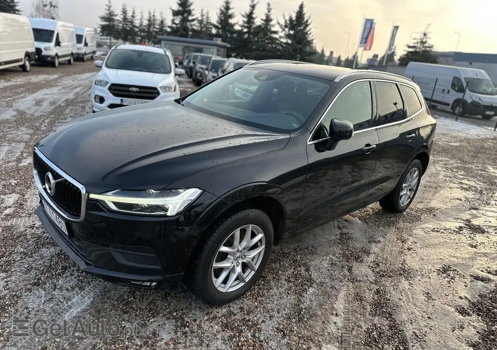 VOLVO XC 60 D3 Momentum