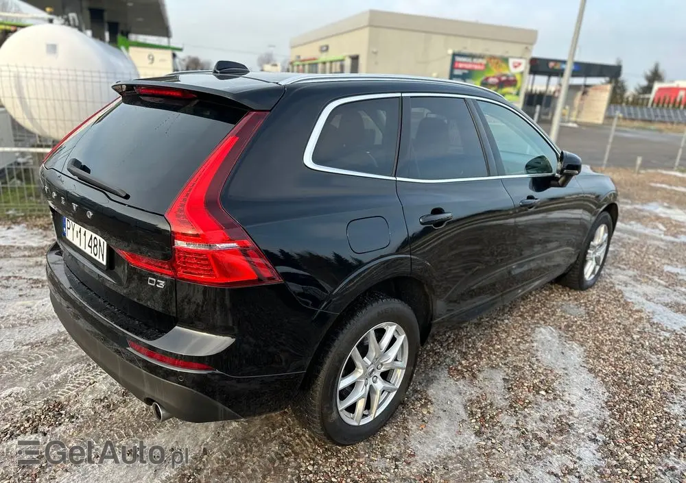 VOLVO XC 60 D3 Momentum