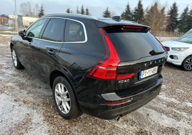 VOLVO XC 60 D3 Momentum