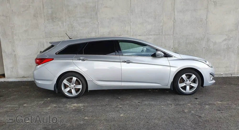 HYUNDAI I40 2.0 GDI Comfort +