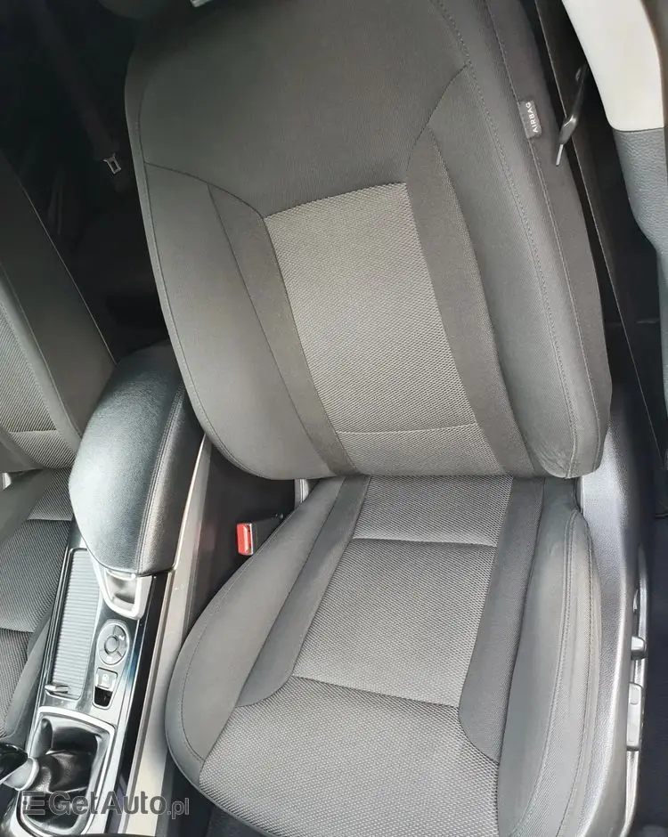 HYUNDAI I40 2.0 GDI Comfort +