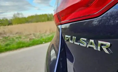 NISSAN Pulsar 
