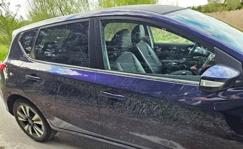 NISSAN Pulsar 