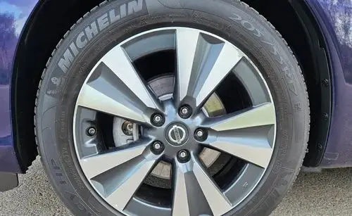 NISSAN Pulsar 