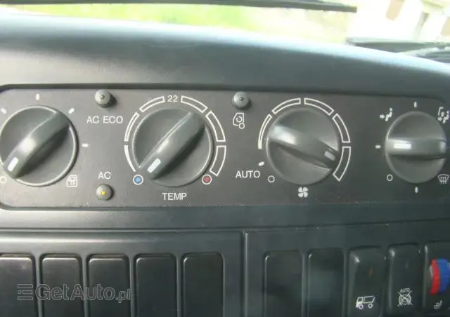 MAN TGL 12-220 8.10M KLIMA WINDA 2000KG 