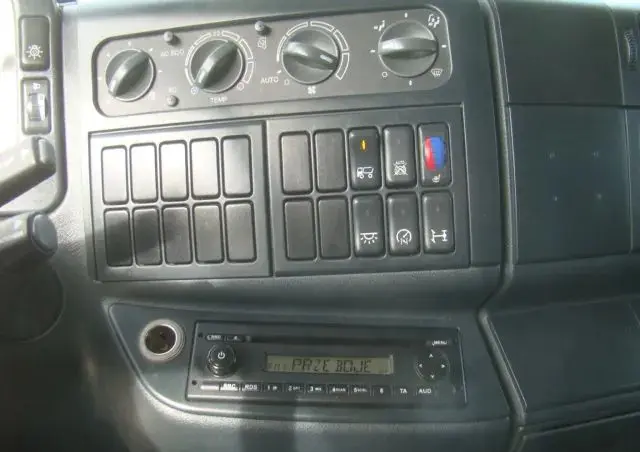 MAN TGL 12-220 8.10M KLIMA WINDA 2000KG 