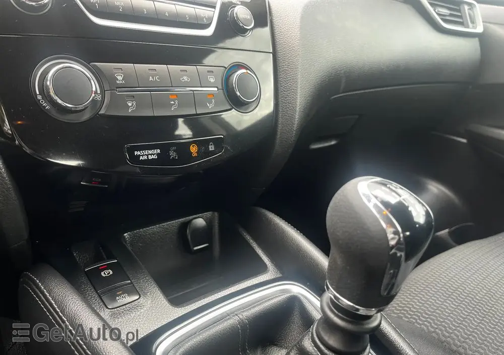 NISSAN Qashqai 1.2 DIG-T N-Vision