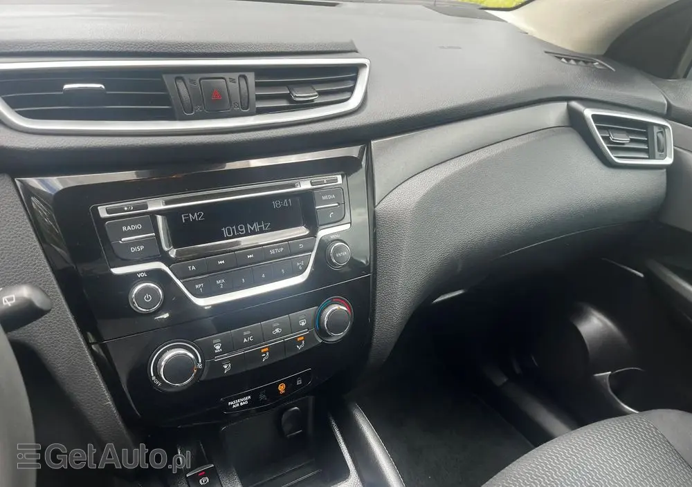 NISSAN Qashqai 1.2 DIG-T N-Vision