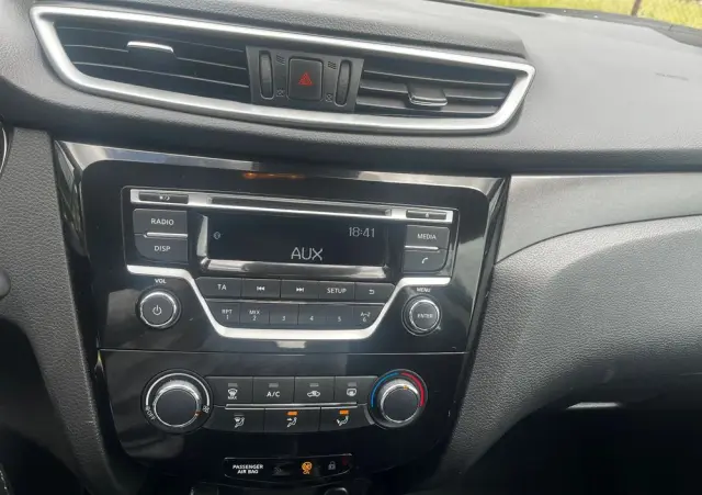 NISSAN Qashqai 1.2 DIG-T N-Vision