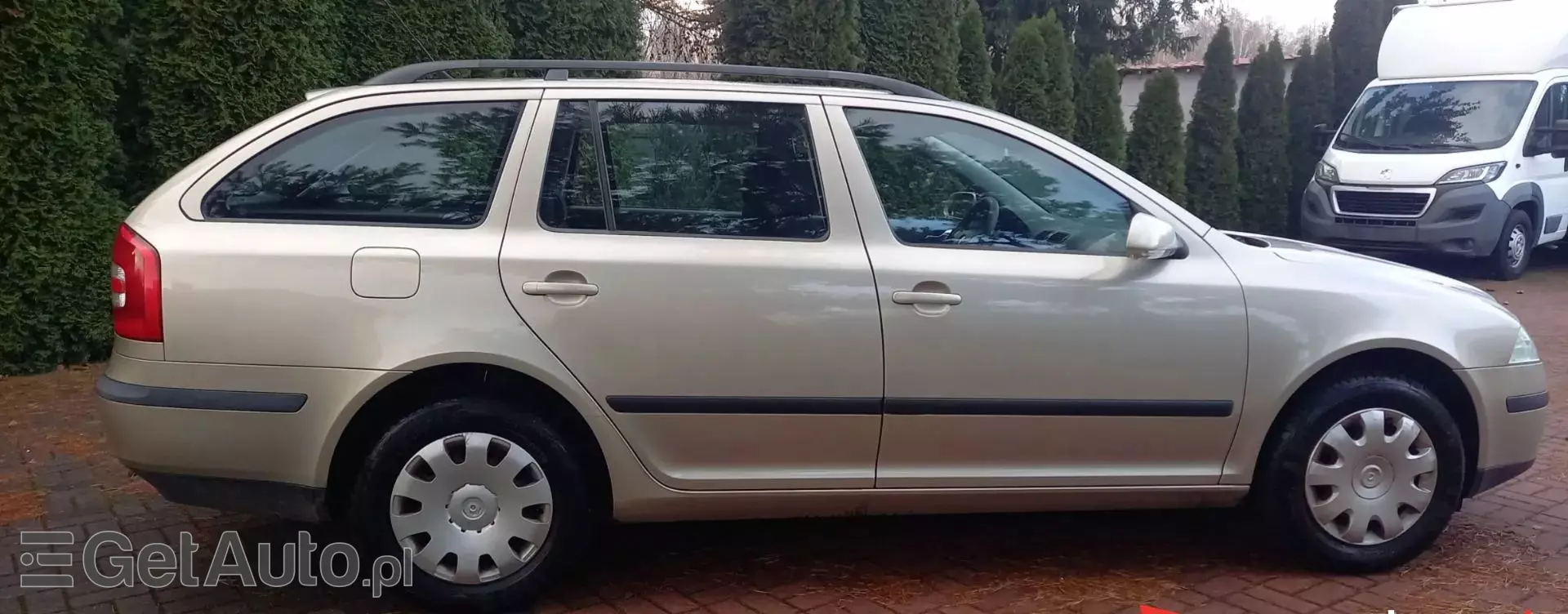 SKODA Octavia 1.6 (102 KM)