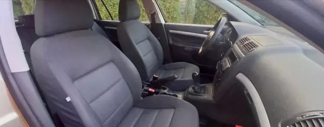 SKODA Octavia 1.6 (102 KM)