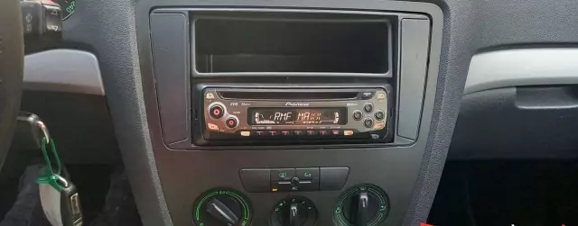 SKODA Octavia 1.6 (102 KM)