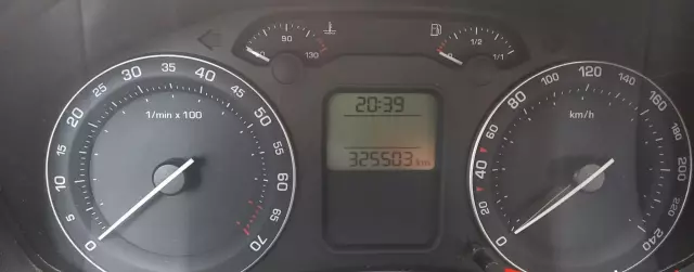 SKODA Octavia 1.6 (102 KM)