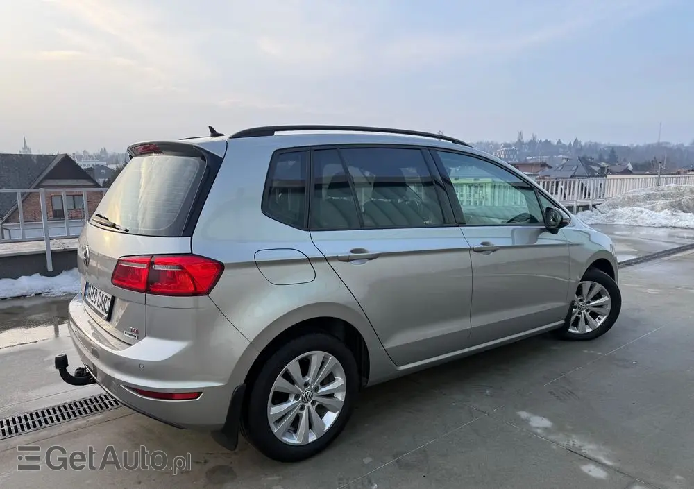VOLKSWAGEN Golf Sportsvan 1.6 TDI (BlueMotion Technology) DSG Comfortline