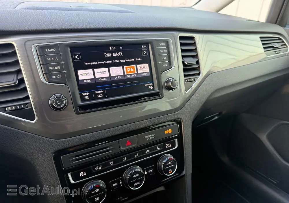 VOLKSWAGEN Golf Sportsvan 1.6 TDI (BlueMotion Technology) DSG Comfortline